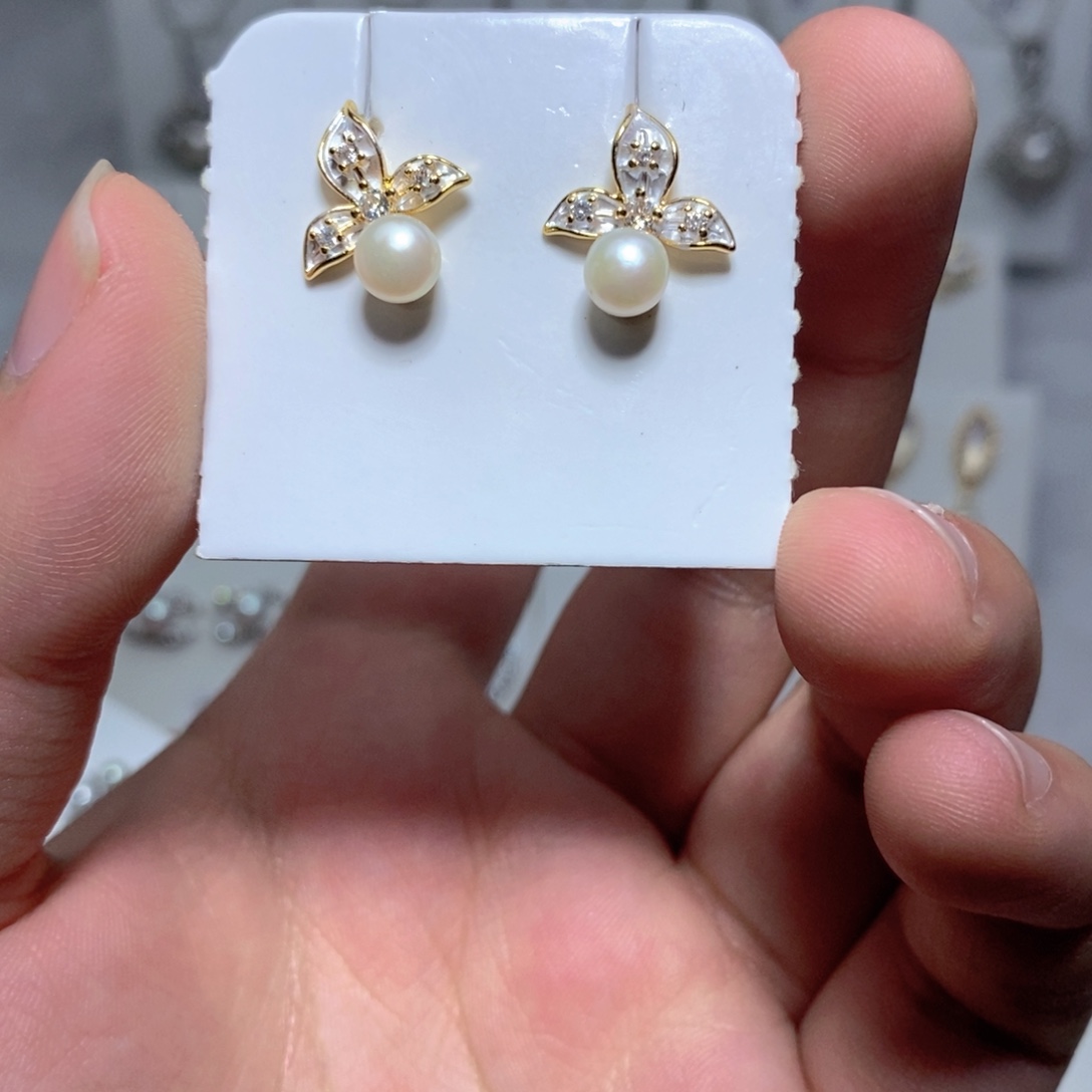 耳饰银S925镶嵌淡水珍珠