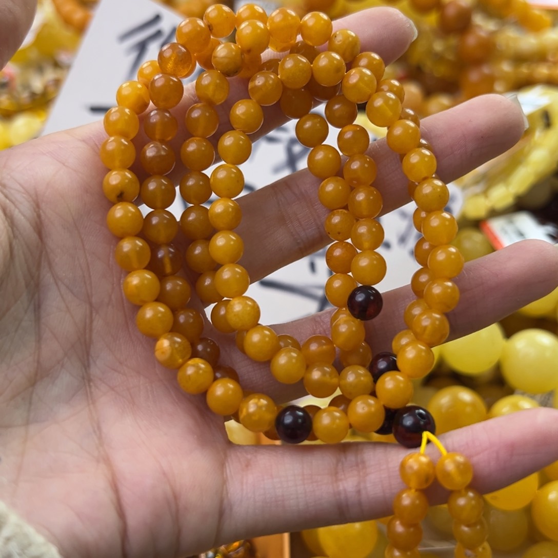 琥珀珠宝奇石未镶嵌