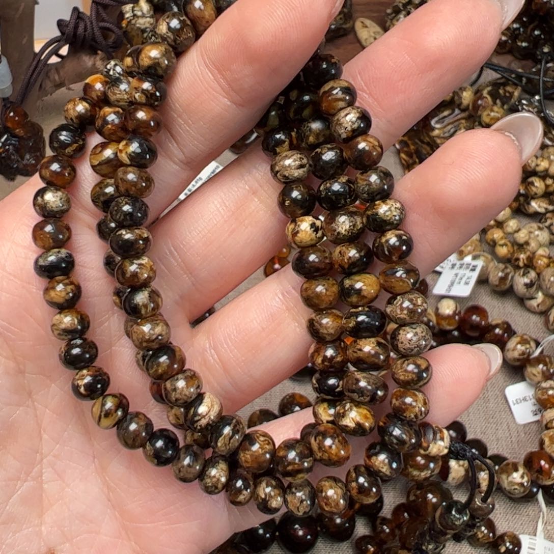 琥珀手链未镶嵌抚顺琥珀干白翳王珀