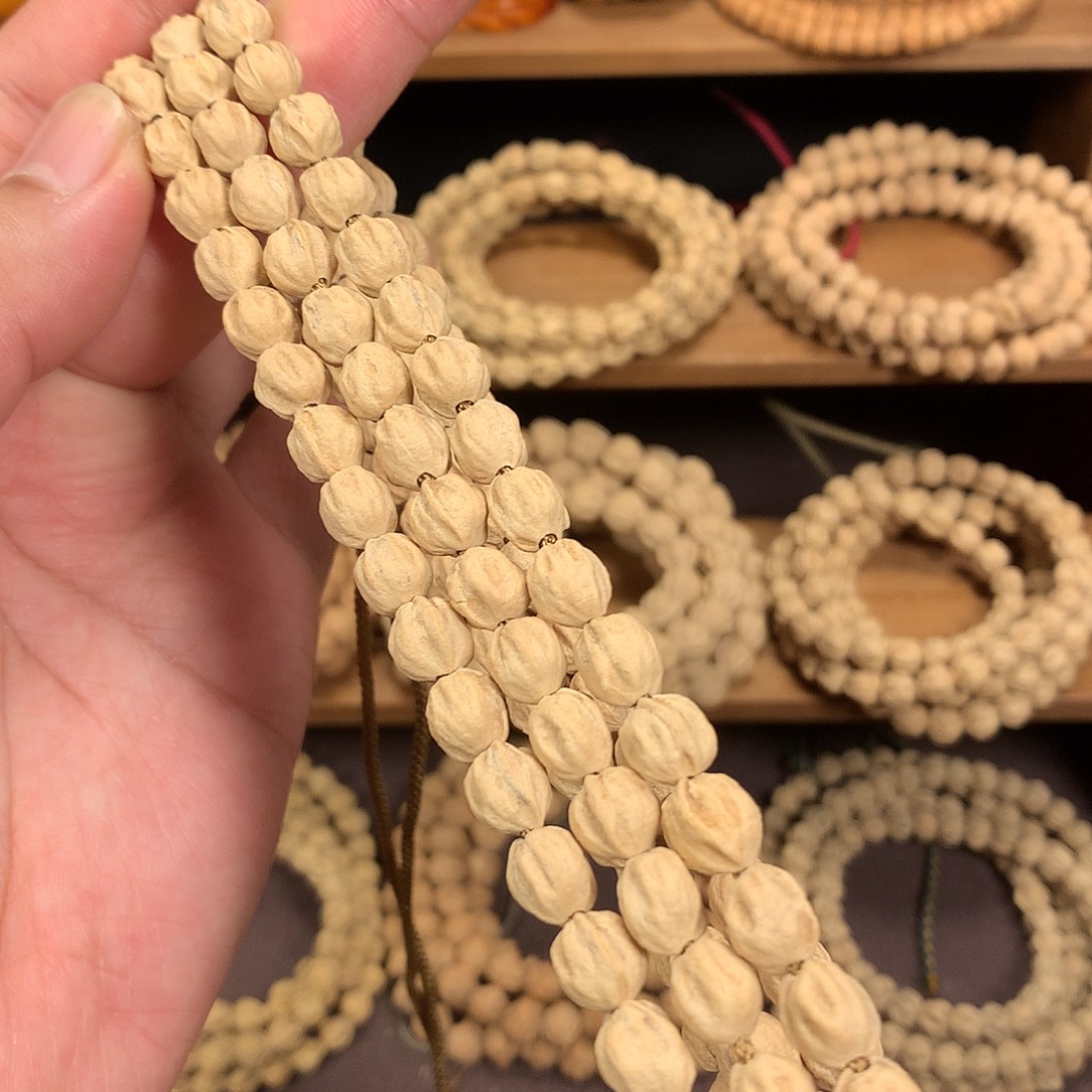 柏香籽/百香籽吊坠莲花多愣