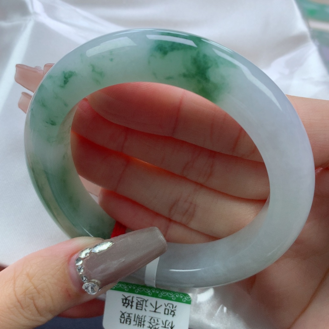 翡翠手镯未镶嵌54.8正圈