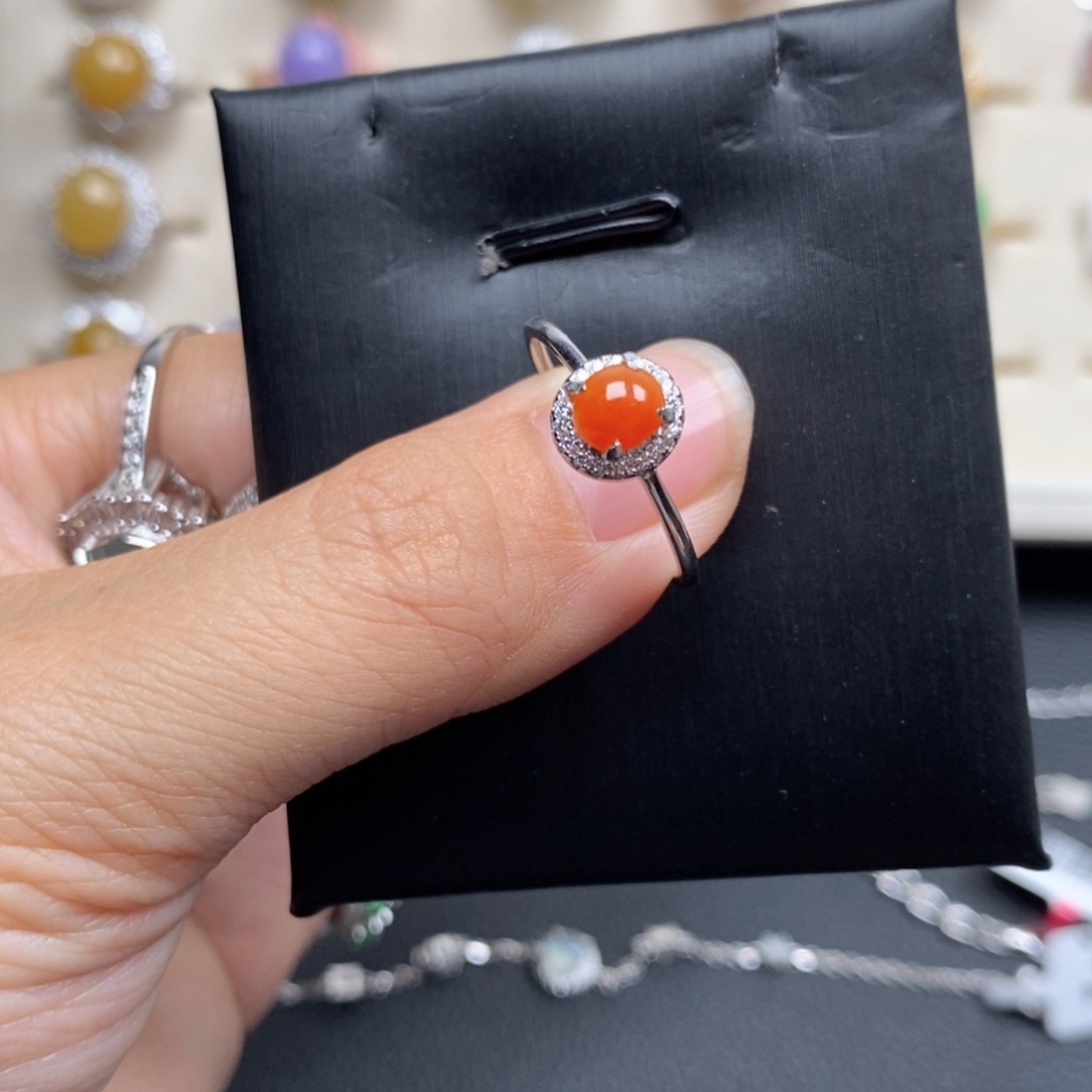 翡翠戒指银S925镶嵌戒指