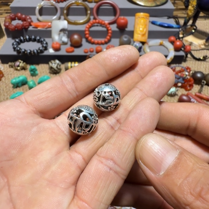 用***户玛瑙/玉髓未镶嵌手链