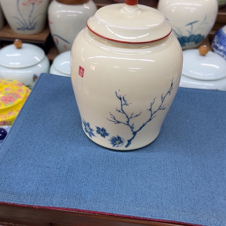 高端陶瓷茶叶罐密封罐