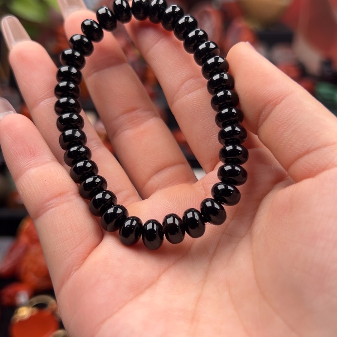 三***儿玛瑙/玉髓未镶嵌手链