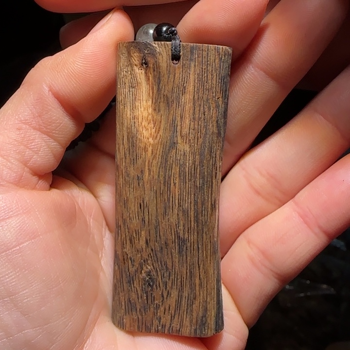 沉香吊坠白露吊坠9.5克