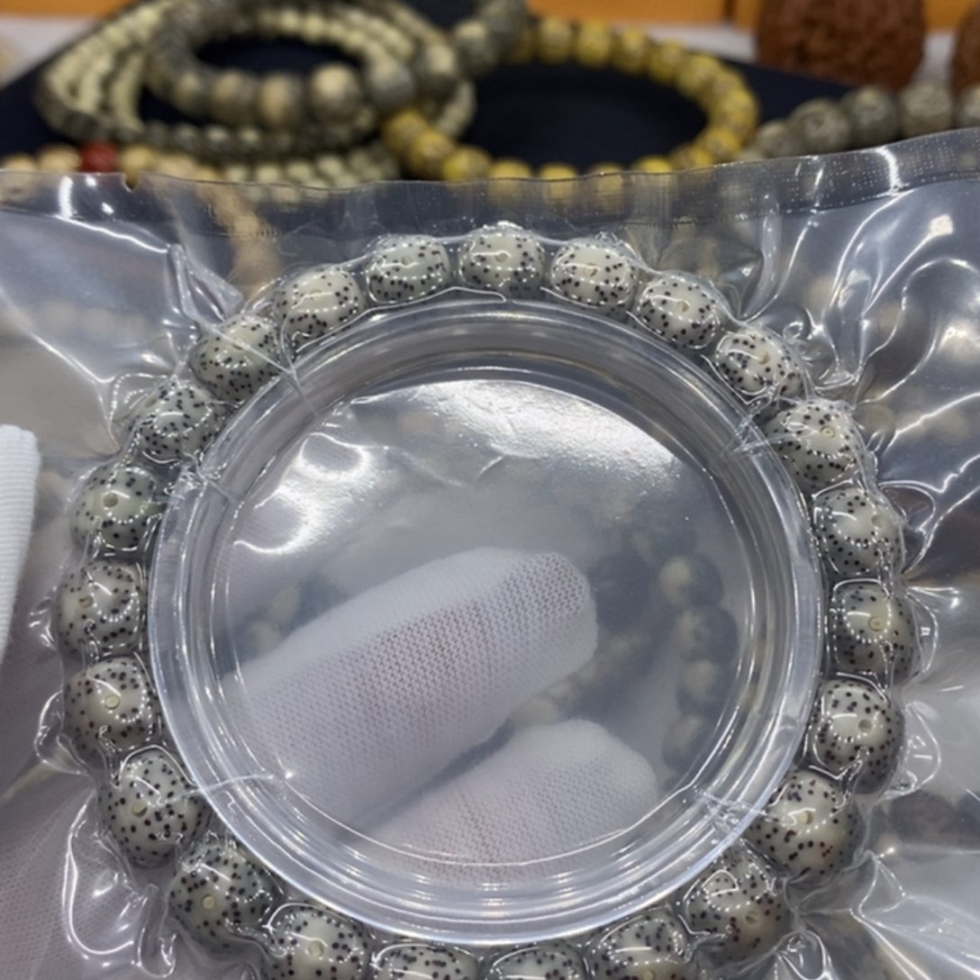 【闪购商品】星月菩提手串原生态石王料