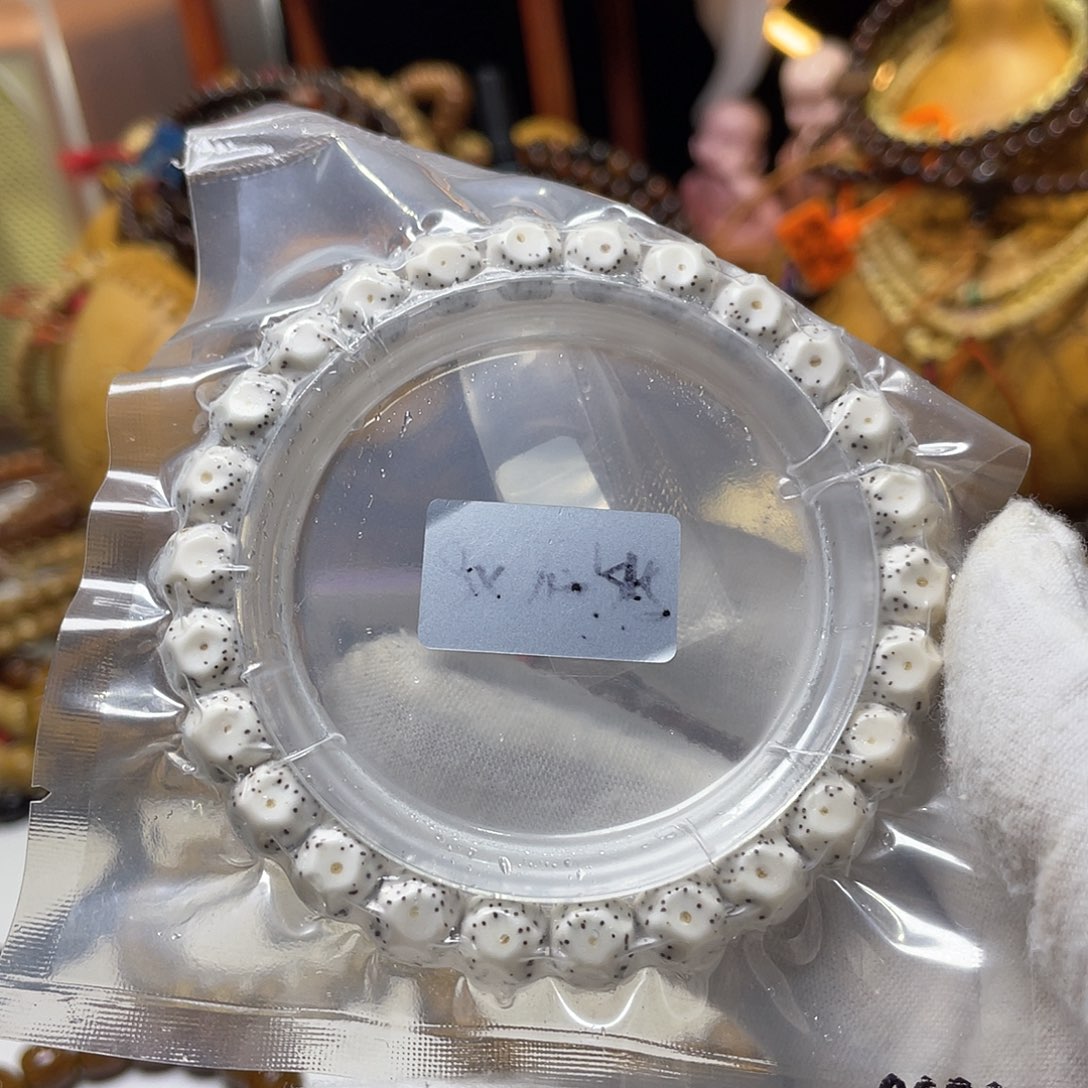 手串星月菩提8-9老型桶半壁大留白原生态