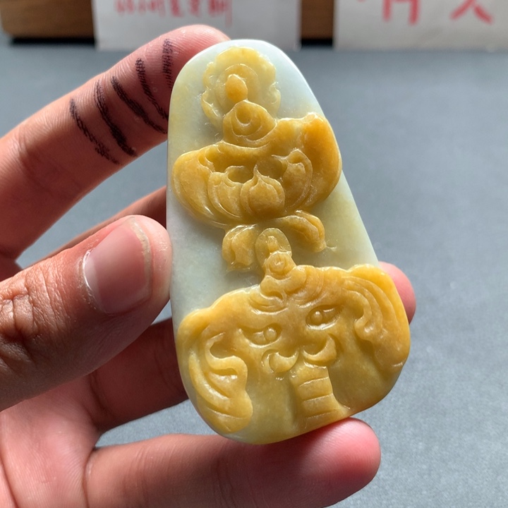 翡翠未镶嵌颈饰保真天然a货翡翠