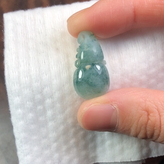 翡翠未镶嵌颈饰缅甸A货，每天下午1点半开播