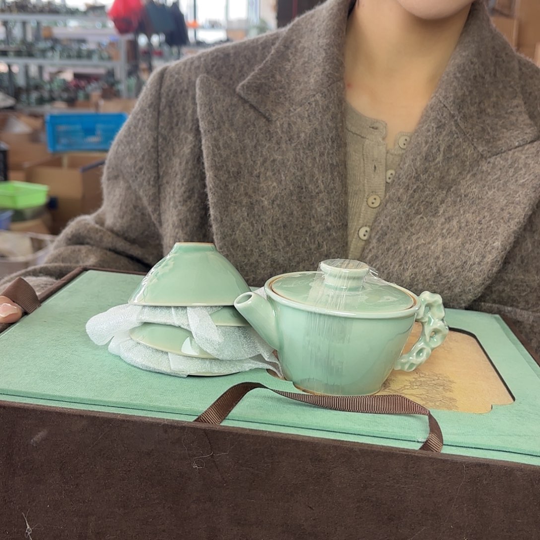 龙泉云间青瓷小米茶器