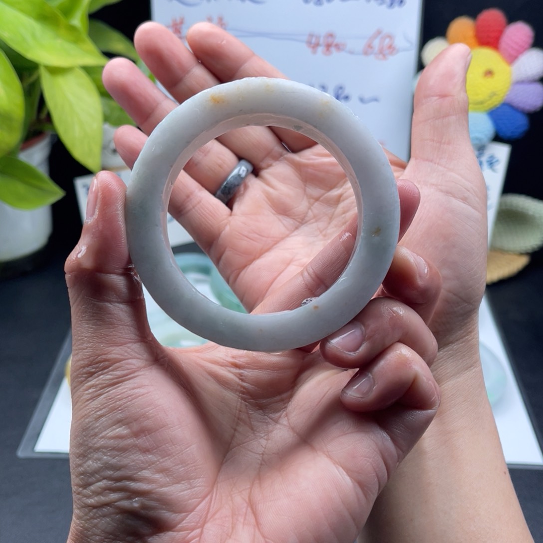 【闪购商品】定制翡翠58-63正圈未镶嵌手镯