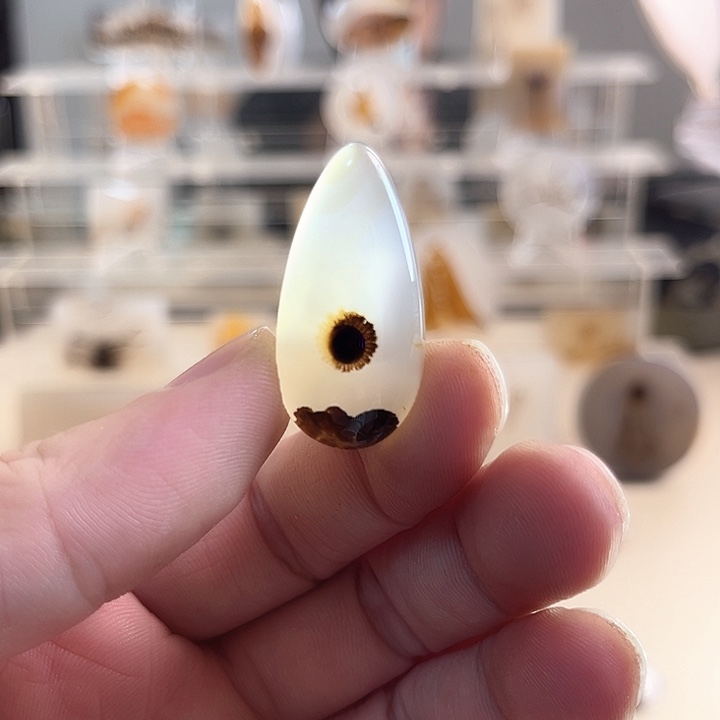 玛瑙/玉髓未镶嵌吊坠(不含链)