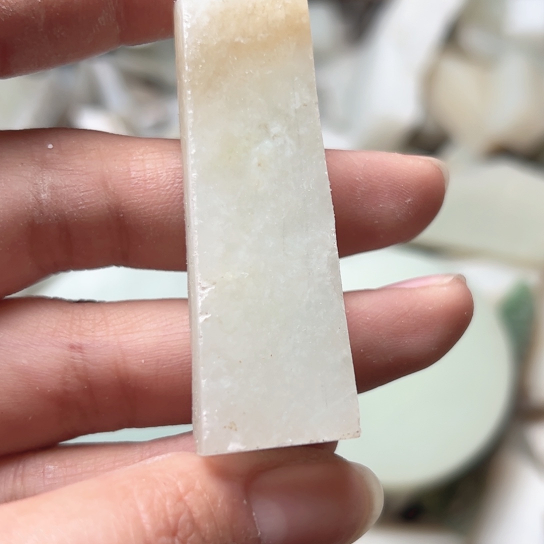 和田玉未镶嵌项链