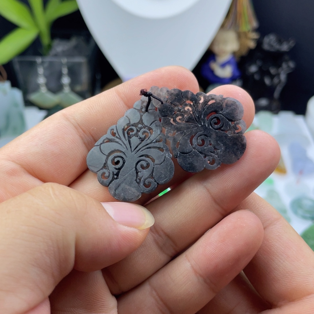 定制翡翠未镶嵌耳饰