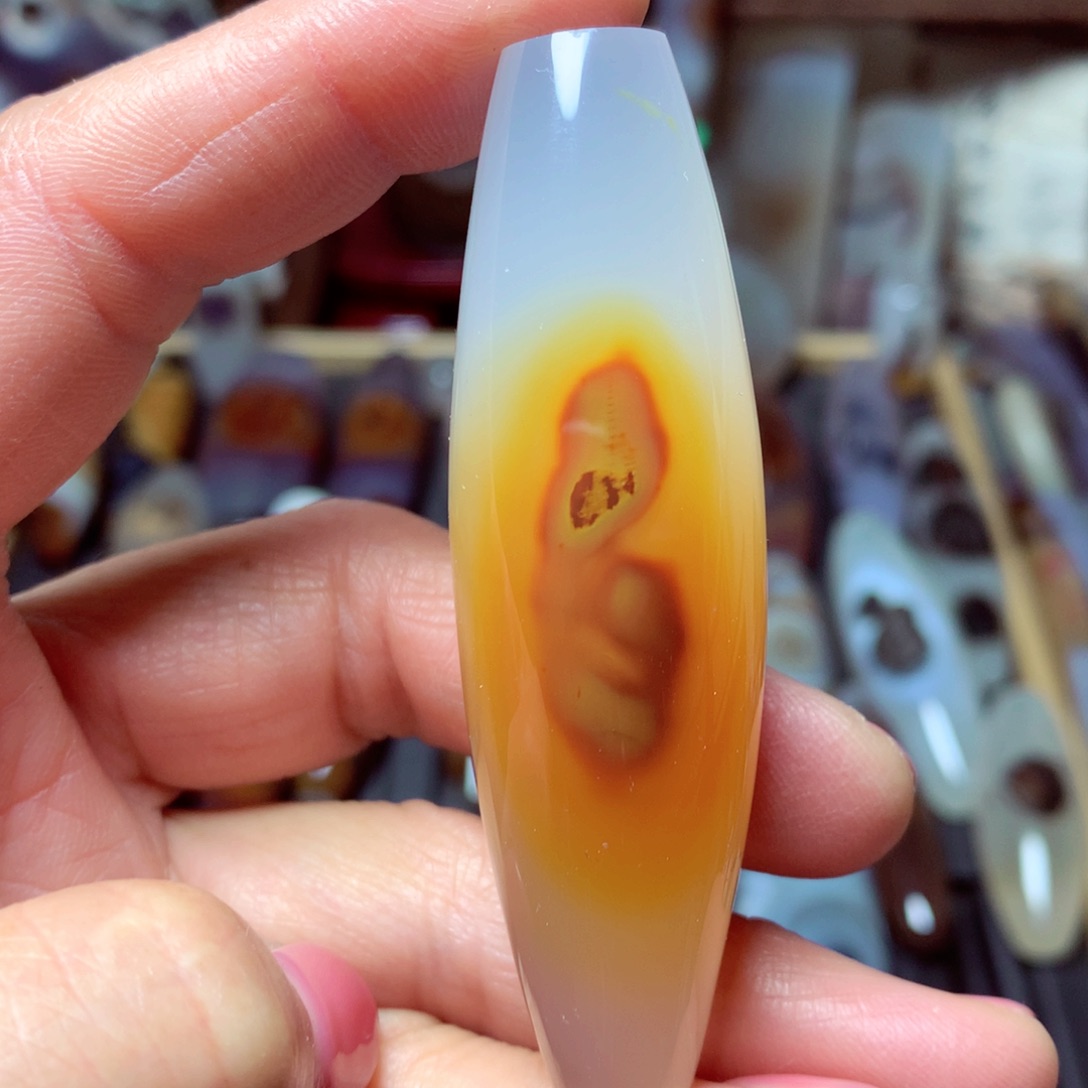 玛瑙/玉髓颈饰未镶嵌