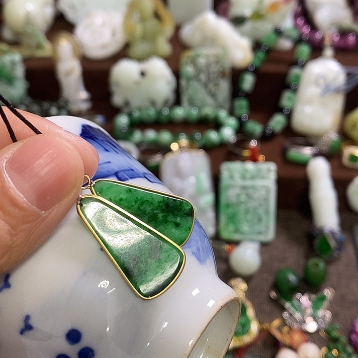 伊***依杯好看888888888888888