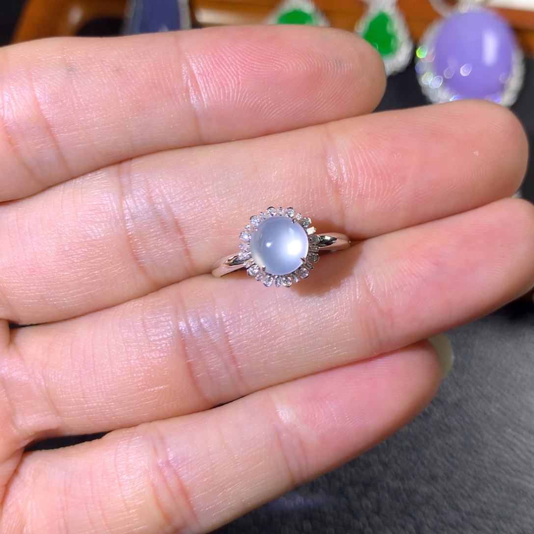 ****滴翡翠18K金镶嵌戒指翡翠