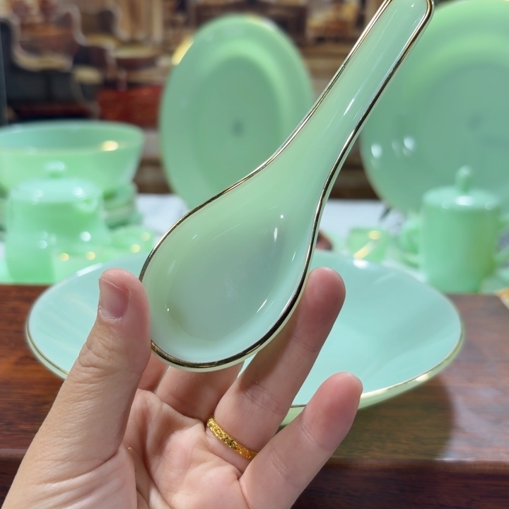 景德镇高端玉瓷单品
