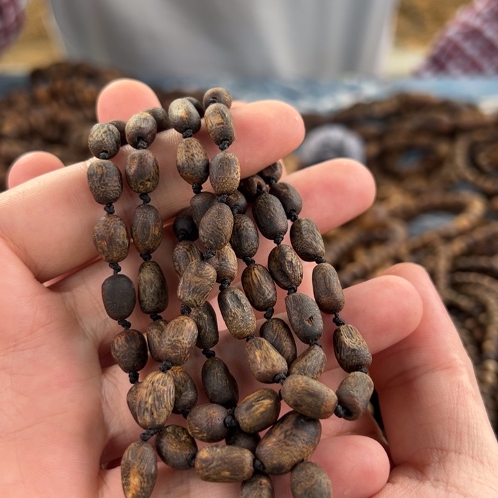 手串沉香树丁多圈0.6规格18克沉水级别