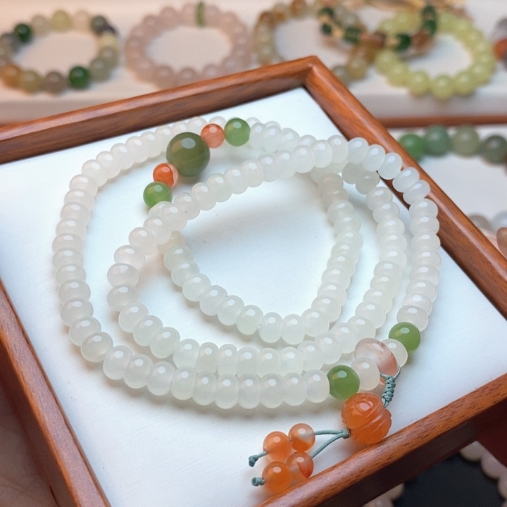 和田玉手链未镶嵌