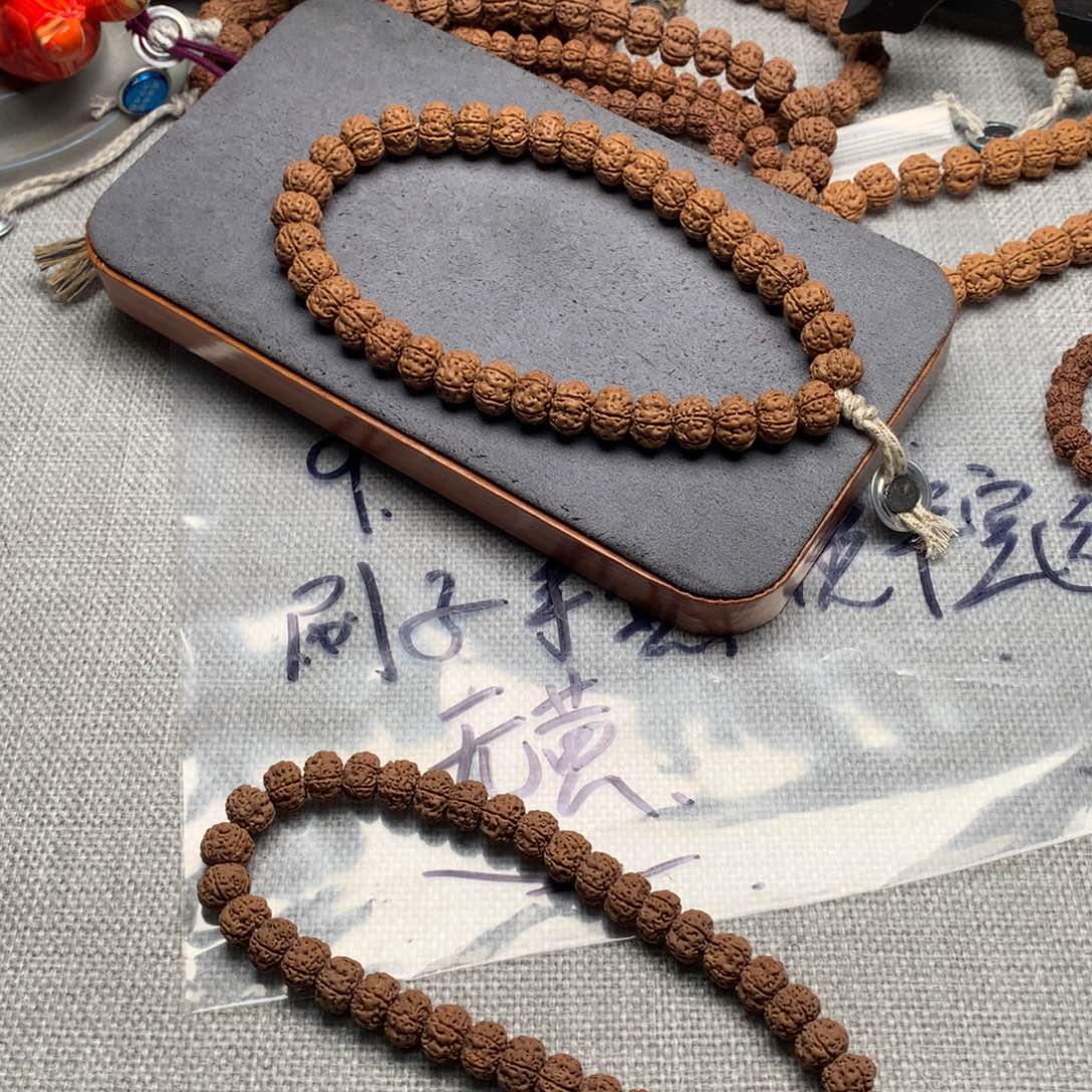 金刚菩提吊坠老树王