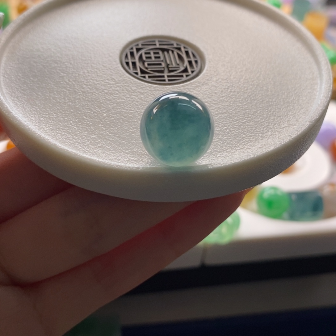 翡翠未镶嵌颈饰冰胶蓝底飘花圆珠卡14