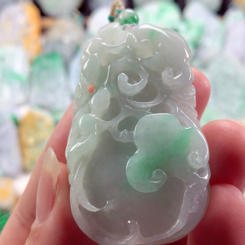 【闪购商品】翡翠吊坠(不含链)未镶嵌