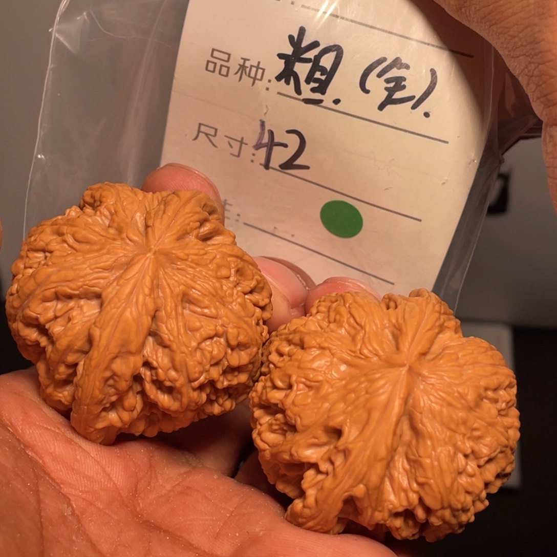 文玩核桃吊坠文玩核桃