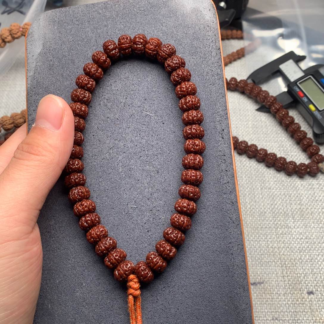 金刚菩提吊坠徐****）老树王