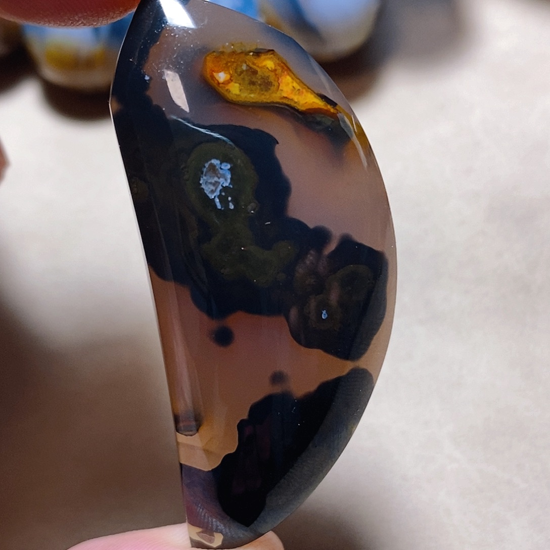 未镶嵌颈饰玛瑙/玉髓L*