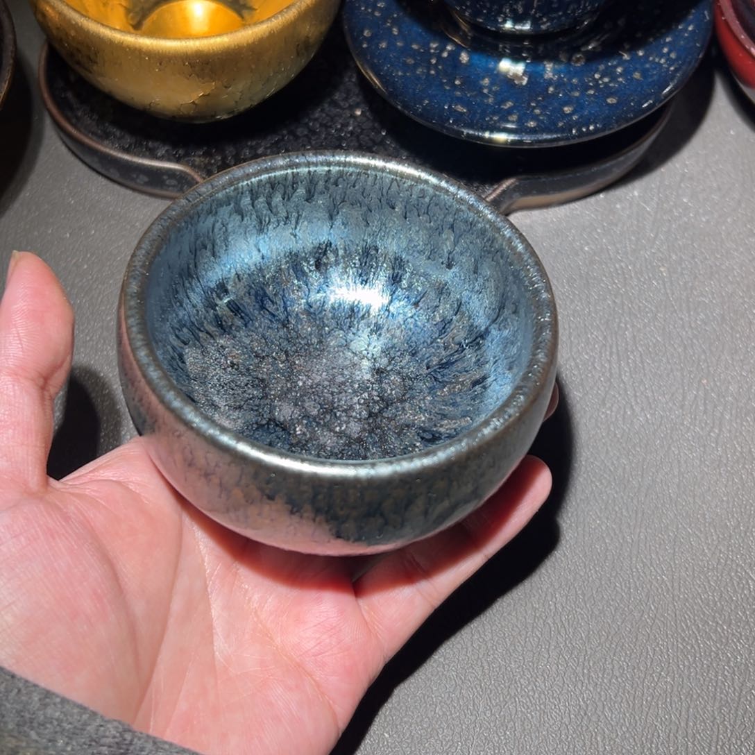 茶盏我想去买东西的路上我的