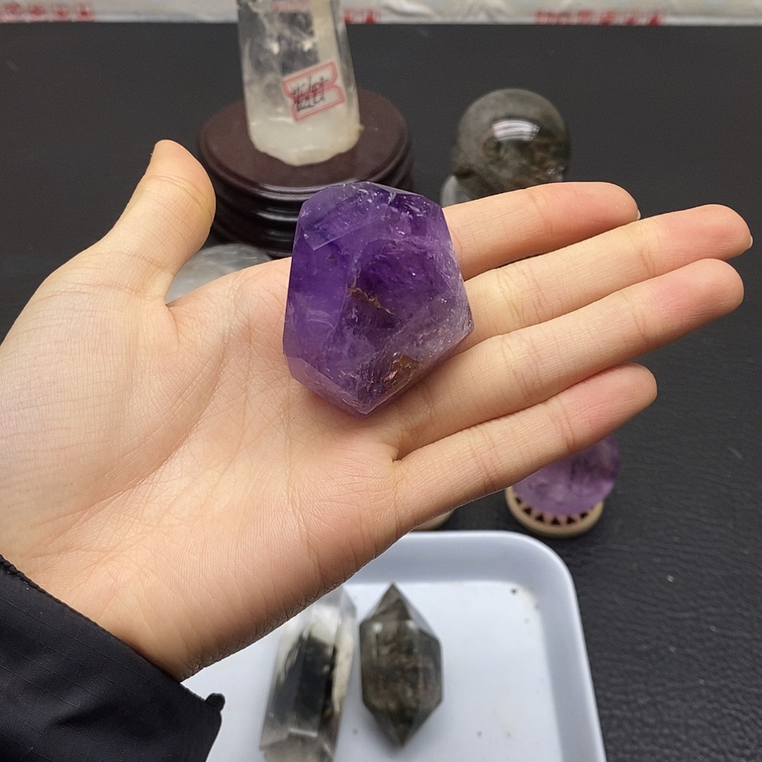 珠宝半成品水晶未镶嵌227水晶石