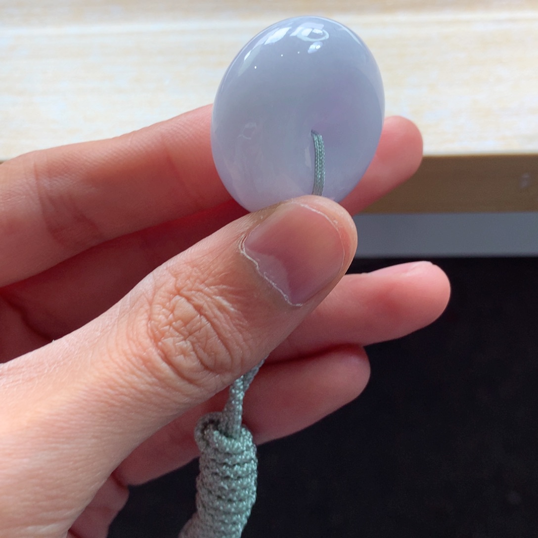 翡翠颈饰未镶嵌吊坠