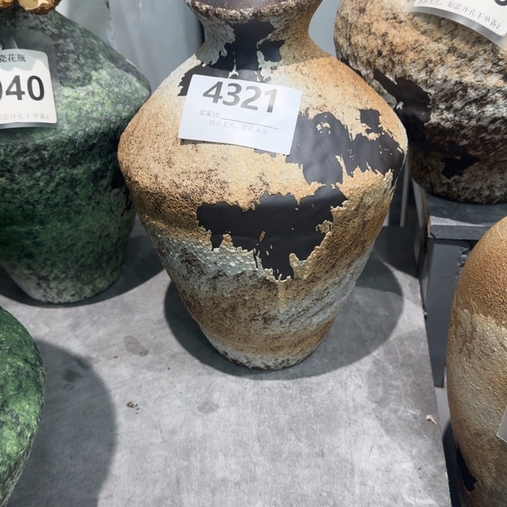 麦****瓷片景德镇高温花器编码4321高33口6默认无孔