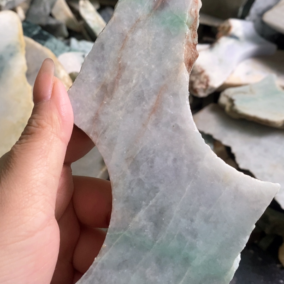 颈饰未镶嵌翡翠天然翡翠