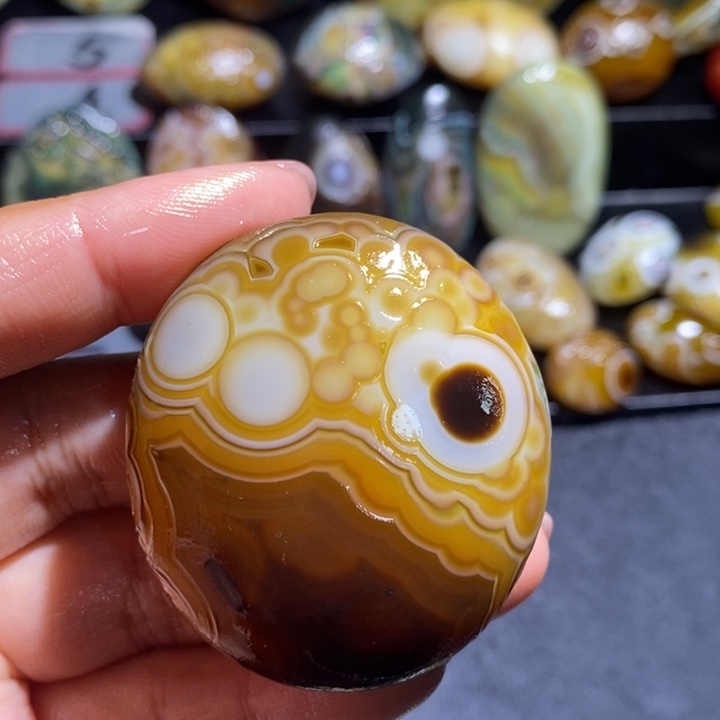 玛瑙/玉髓未镶嵌吊坠(不含链)110