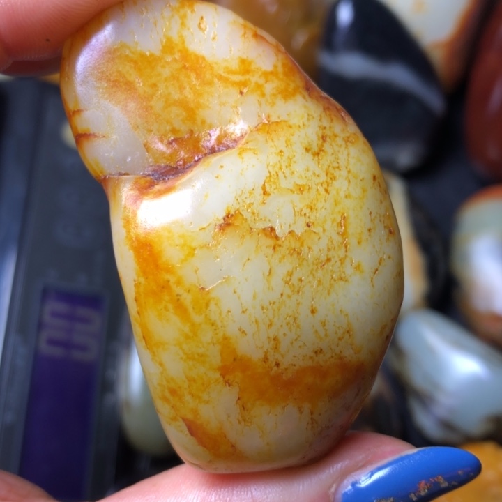 和田玉未镶嵌珠宝奇石