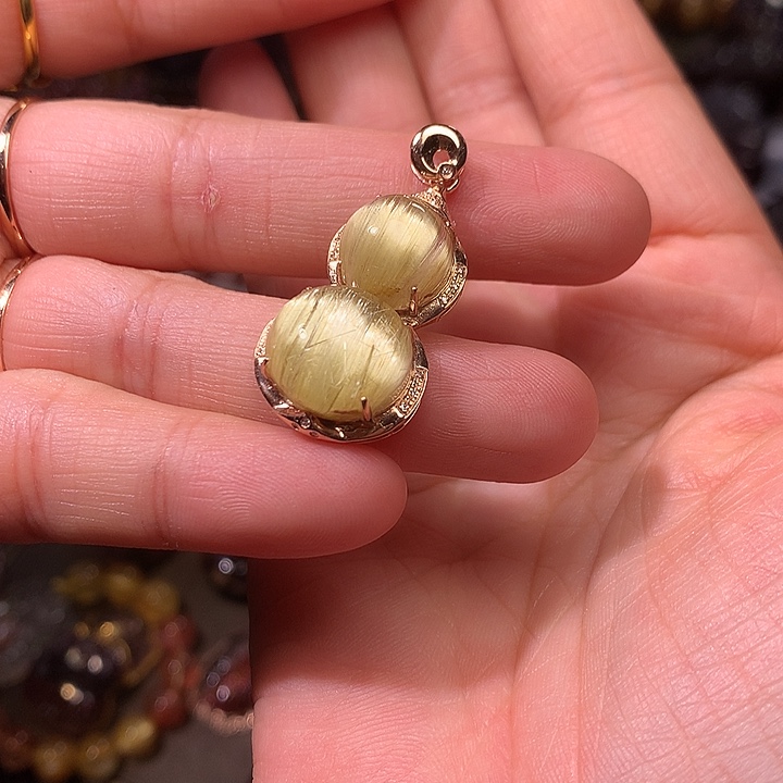 水晶颈饰18K金镶嵌订制