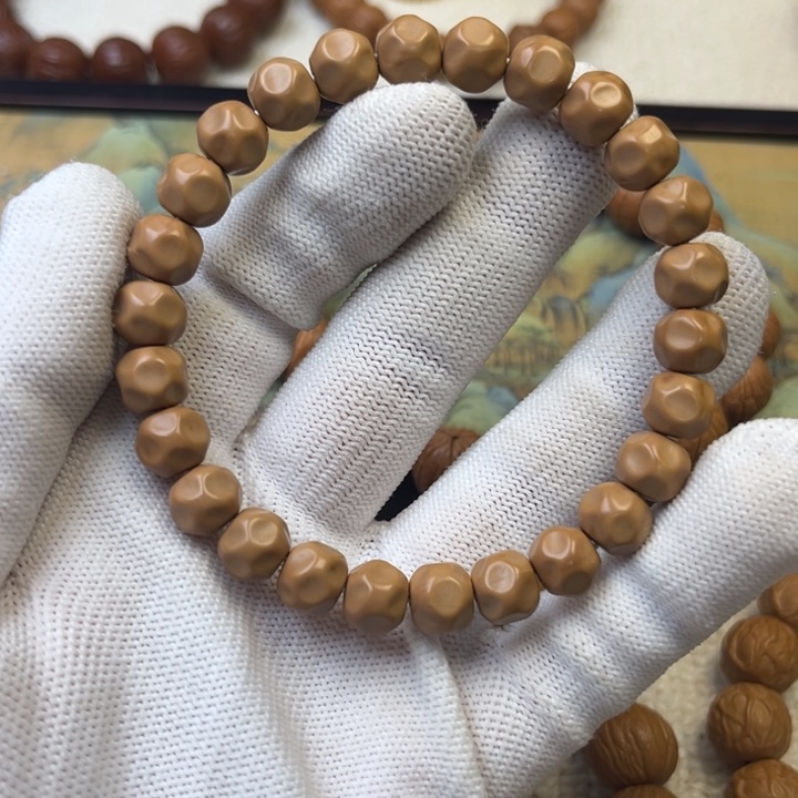 手串猴头核桃全品奶酪9+