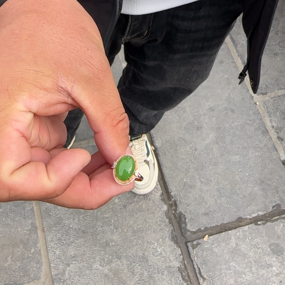 和田玉戒指18K金镶嵌