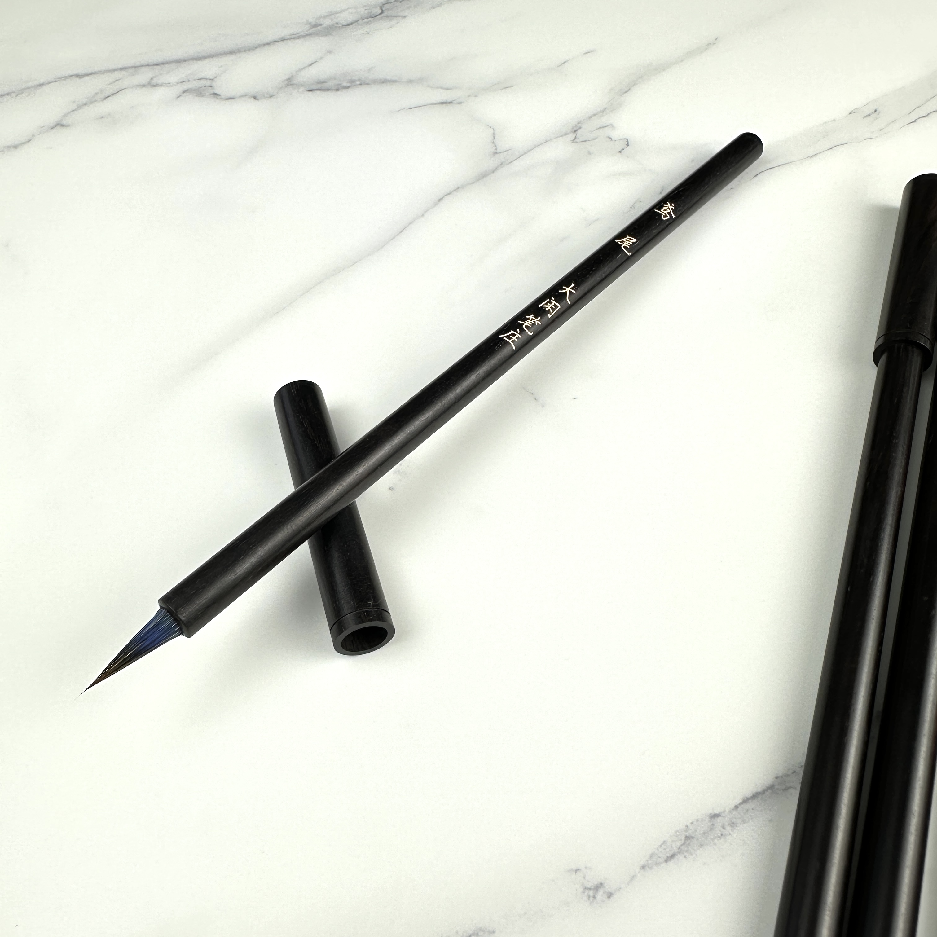 【鸢尾】 紫狼小楷 出锋1.8 口径0.5 杆长19 小楷 瘦金 勾线