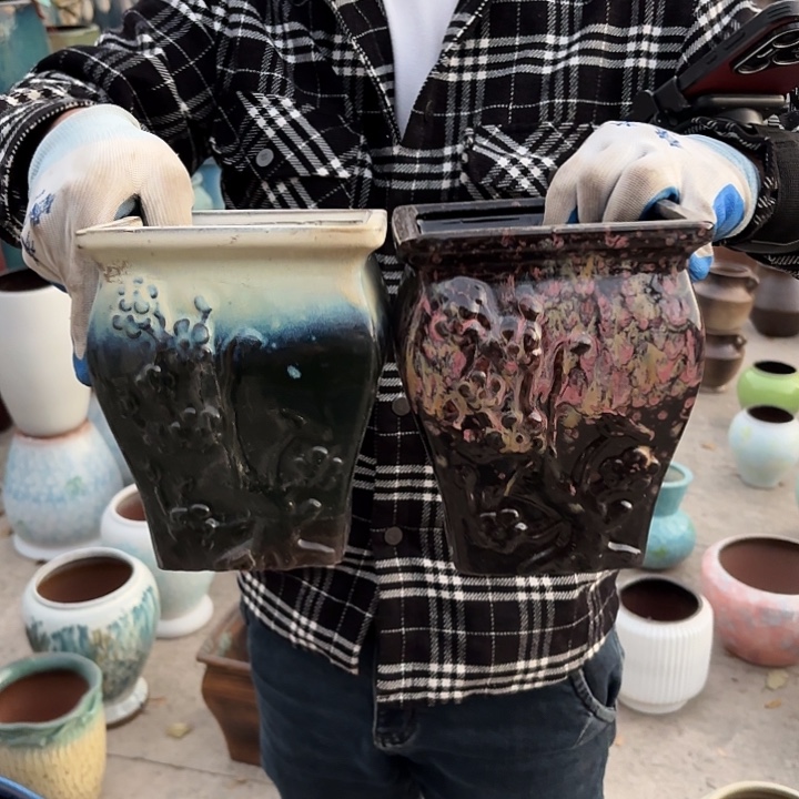 高度17厘米口14厘米