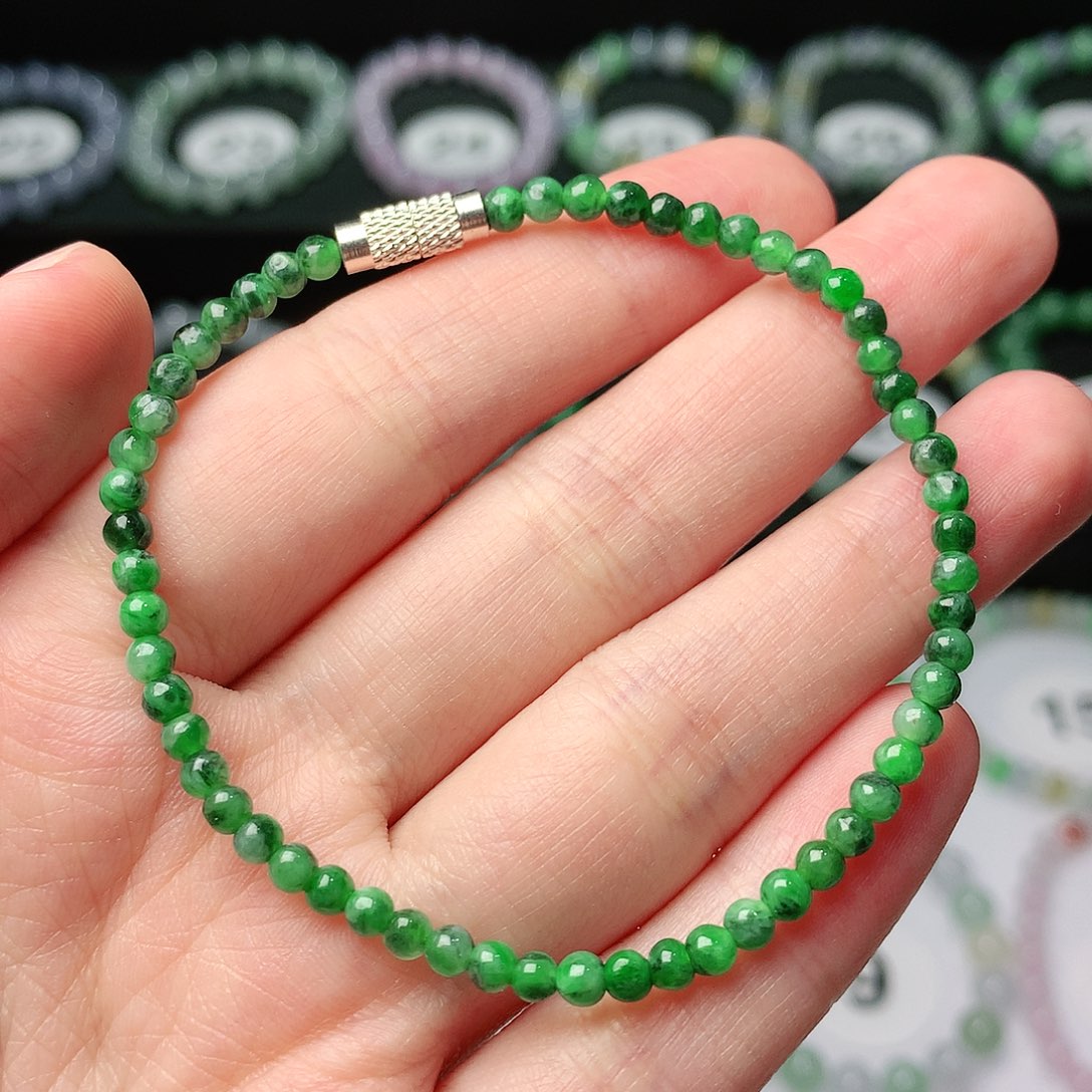 翡翠手链未镶嵌翡翠