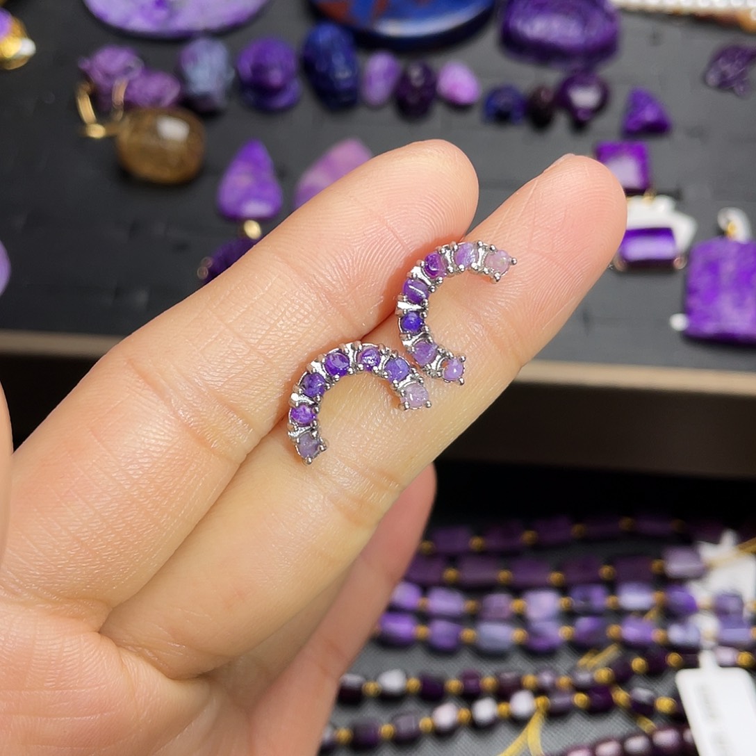 苏纪石（舒俱来）耳钉银S925镶嵌