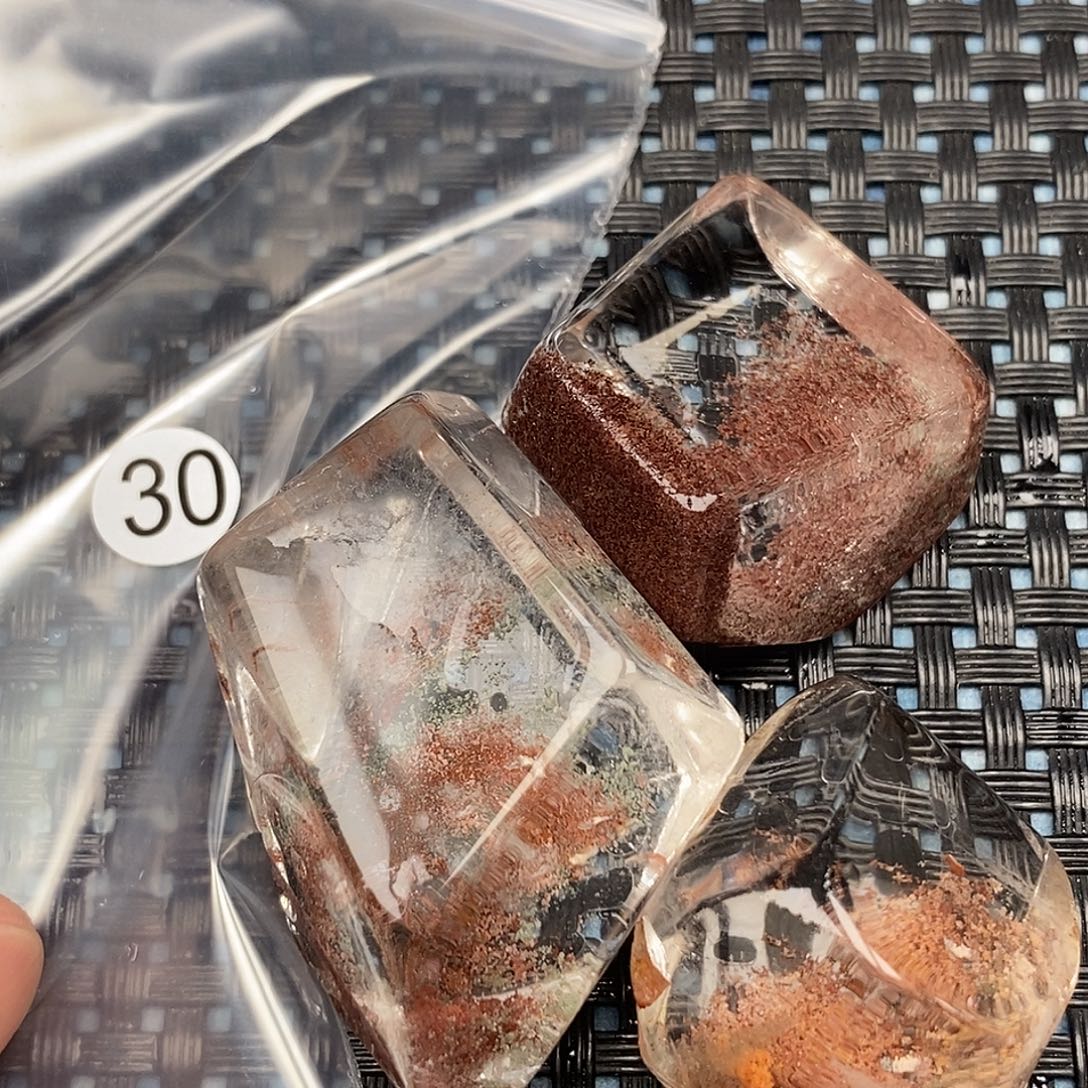 卜***名未镶嵌水晶吊坠(不含链)