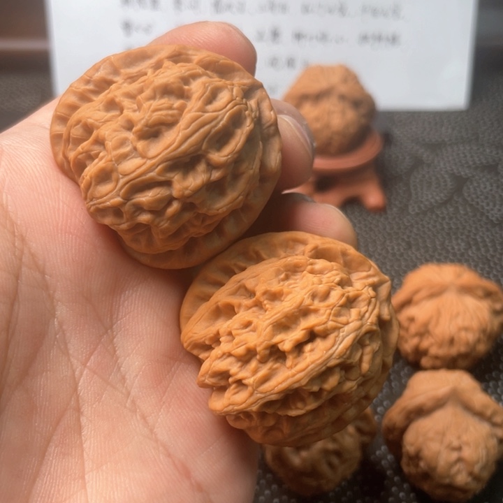 文玩核桃吊坠W*Z红锦鲤42尺寸2047
