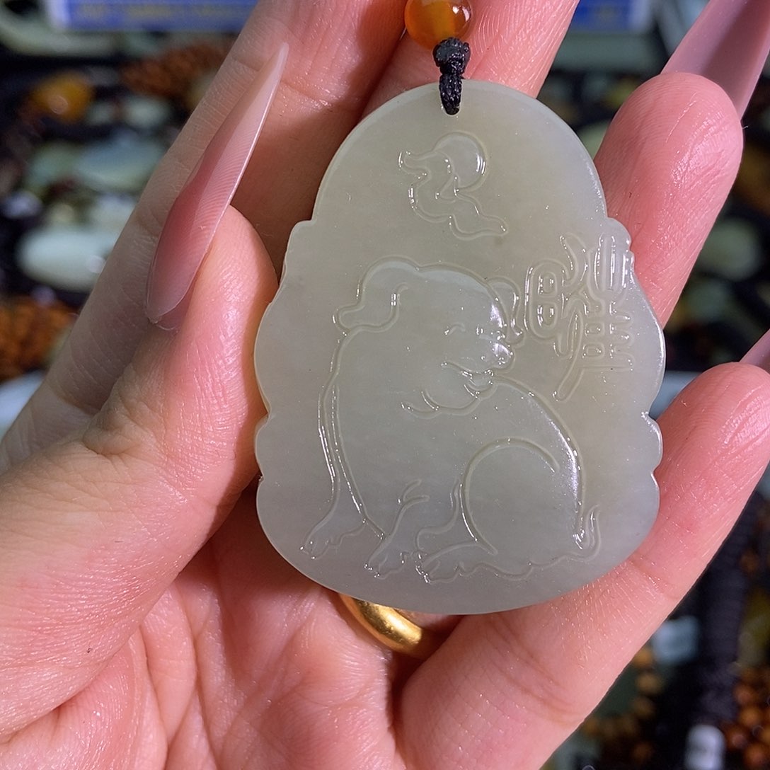 和田玉未镶嵌颈饰