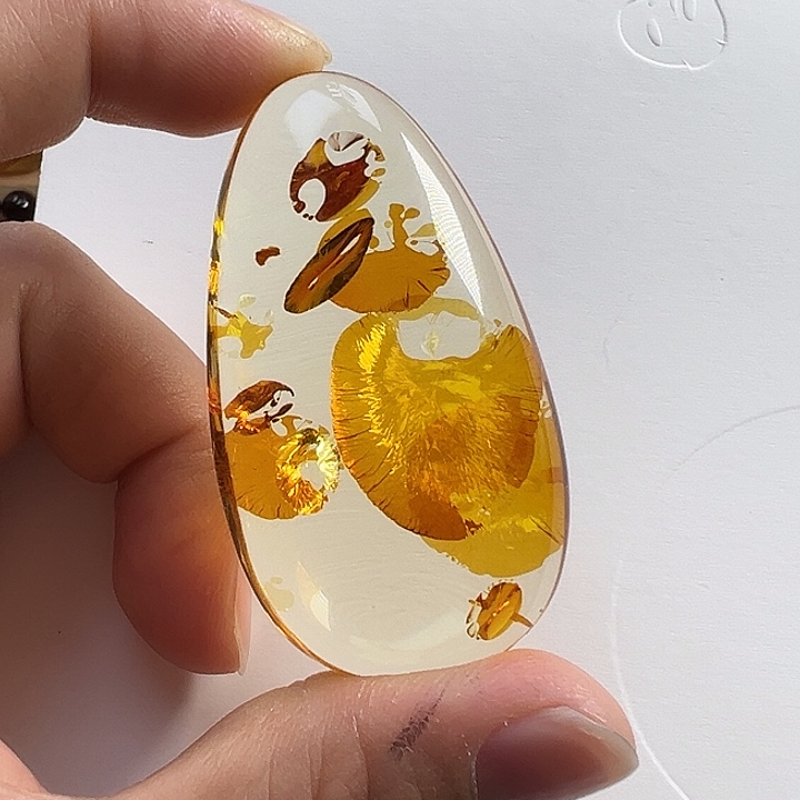 琥珀（花珀）未镶嵌颈饰