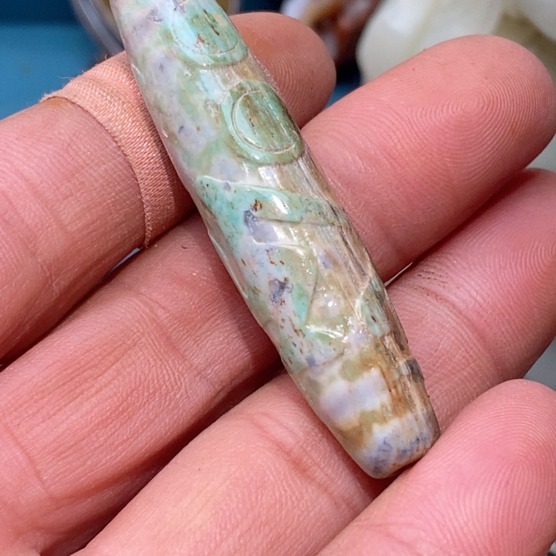 未镶嵌珠子的玛瑙/玉髓